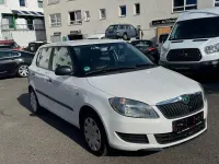 Gebraucht Skoda Fabia Cool Edition 69 PS (50 kW) 2012 Weiß Limousine