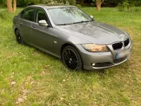 Gebraucht BMW 320 170 PS (125 kW) 2009 Grau Limousine