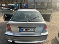 Gebraucht BMW 316 116 PS (85 kW) 2002 Silber Coupé