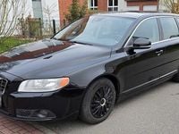 Gebraucht Volvo V70 114 PS (83 kW) 2011 Schwarz Kombi