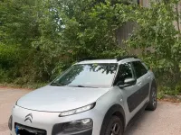 Gebraucht Citroën C4 Shine 99 PS (72 kW) 2017 Silber SUV