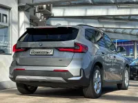 Gebraucht BMW iX1 Performance 225 kW (306 PS) 2025 Silber SUV
