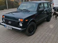 Gebraucht Lada Taiga 83 PS (61 kW) 2020 Grün SUV