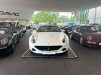 Gebraucht Ferrari California 560 PS (411 kW) 2015 Weiß Cabrio