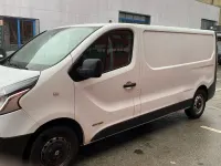 Gebraucht Renault Traffic 2017 Weiß Van / Kleinbus