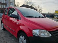 Gebraucht VW Fox 60 PS (44 kW) 2011 Rot Kleinwagen