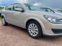 Gebraucht Opel Astra Edition 90 PS (66 kW) 2005 Pannacotta m2 Kleinwagen