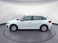 Gebraucht Skoda Scala Essence 95 PS (69 kW) 2025 Moonweiß perleffekt Kleinwagen