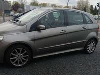 Gebraucht Mercedes B200 135 PS (99 kW) 2010 Grau Van / Kleinbus