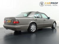 Gebraucht Mercedes E500 328 PS (241 kW) 1992 Beige Limousine