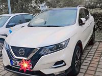 gebraucht Nissan Qashqai 1.3 DIG-T DCT N-CONNECTA