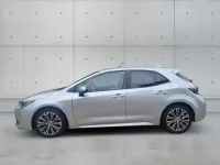Gebraucht Toyota Corolla Hybrid Team 122 PS (89 kW) 2022 Silber Limousine
