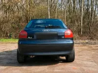 Gebraucht Audi A3 101 PS (74 kW) 1998 Schwarz Kleinwagen