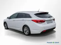 Gebraucht Hyundai i40 135 PS (99 kW) 2018 Weiß Kombi