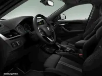 Gebraucht BMW X2 Sport Line 136 PS (100 kW) 2024 Black sapphire metallic SUV
