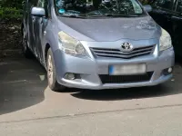 Gebraucht Toyota Verso 177 PS (130 kW) 2009 Blau Van / Kleinbus