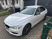 Gebraucht BMW 318 M Performance 143 PS (105 kW) 2012 Weiß Limousine