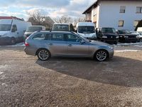 Gebraucht BMW 525 197 PS (144 kW) 2007 Grau Kombi