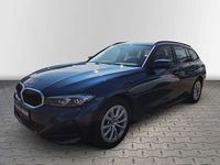 Gebraucht BMW 318 156 PS (114 kW) 2022 Blau Kombi
