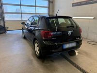 Gebraucht VW Polo 80 PS (58 kW) 2019 Schwarz Kleinwagen