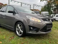 Gebraucht Ford C-MAX Titanium 140 PS (102 kW) 2015 Braun Van / Kleinbus