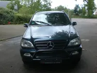 Gebraucht Mercedes ML270 163 PS (119 kW) 2004 Schwarz SUV