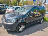 Second-hand VW Caddy 105 CP (77 kW) 2013 Negru Monovolum