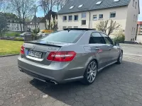 Gebraucht Mercedes E63 AMG AMG 557 PS (409 kW) 2012 Grau Limousine