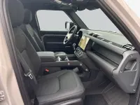Gebraucht Land Rover Defender SE Dynamic 349 PS (256 kW) 2025 Borasco grey metallic SUV