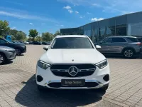 Gebraucht Mercedes GLC220 197 PS (144 kW) 2025 Unilack polarweiß SUV