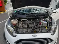 Gebraucht Ford Fiesta SE 121 PS (88 kW) 2013 Weiß Limousine