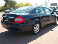 Gebraucht Mercedes E320 224 PS (164 kW) 2007 Blau Limousine