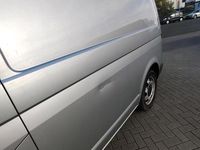 Gebraucht VW Transporter 179 PS (131 kW) 2015 Silber Van