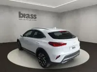 Neu Kia Ceed 150 PS (110 kW) 2026 Deluxeweiss met. Kleinwagen