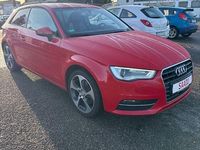 Gebraucht Audi A3 Ambition 140 PS (102 kW) 2014 Rot Limousine