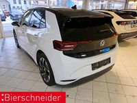 Gebraucht VW ID.3 Pure 110 kW (150 PS) 2022 Weiss Kleinwagen