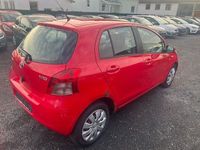 Gebraucht Toyota Yaris Sol 90 PS (66 kW) 2008 Rot Limousine