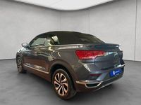 Gebraucht VW T-Roc Cabriolet Active 150 PS (110 kW) 2022 Rauchgrau metallic Cabrio
