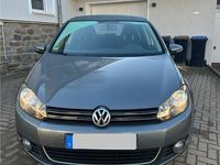 Gebraucht VW Golf VI Highline 105 PS (77 kW) 2011 Grau Kleinwagen