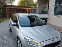 Gebraucht Ford Focus Trend 120 PS (88 kW) 2016 Silber Limousine