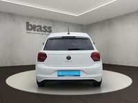 Gebraucht VW Polo Active 95 PS (69 kW) 2021 Pure white / deep black perleffekt Kleinwagen