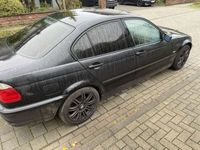 gebraucht BMW 320 