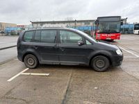 Gebraucht VW Touran 140 PS (102 kW) 2004 Schwarz Van / Kleinbus