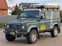 Gebraucht Land Rover Defender 122 PS (89 kW) 2009 Grün SUV