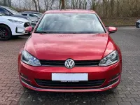 Gebraucht VW Golf VII LOUNGE 110 PS (80 kW) 2015 Rot Limousine