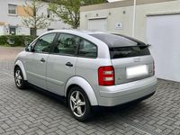 Usata Audi A2 75 CV (55 kW) 2001 Argento Utilitaria