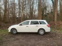 Gebraucht Opel Astra Innovation 116 PS (85 kW) 2010 Weiß Kombi