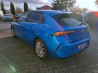 Gebraucht Opel Astra Enjoy 131 PS (96 kW) 2022 Kobalt blau (metallic) (metallic) Limousine
