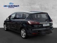 Gebraucht Ford S-MAX Titanium 160 PS (117 kW) 2018 Shadow black Van / Kleinbus