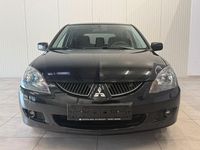 Gebraucht Mitsubishi Lancer Comfort Edition 135 PS (99 kW) 2004 Schwarz Kombi